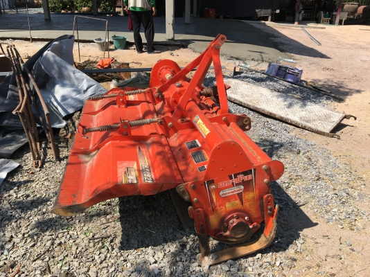 ขายโรตารี่ตราช้าง 1.8 เมตร รุ่น RX182F สภาพสวยใบเต็ม ขายโรตารี่ตราช้าง 1.8 เมตร รุ่น RX182F สภาพสวยใบเต็ม