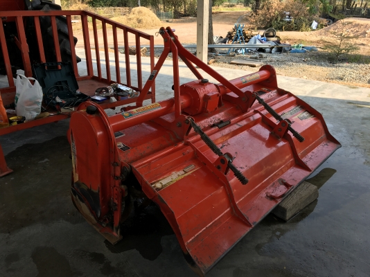 ขายโรตารี่ตราช้าง 1.8 เมตร รุ่น RX182F สภาพสวยใบเต็ม ขายโรตารี่ตราช้าง 1.8 เมตร รุ่น RX182F สภาพสวยใบเต็ม