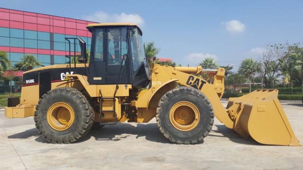 ขายรถตักล้อยางมือสอง caterpillar รุ่น 950G II สนใจติดต่อ marketing@metrocat.com