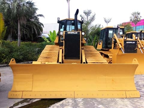 ขายรถแทคเตอร์มือสอง caterpillar รุ่น D5H LGP สนใจติดต่อ marketing@metrocat.com