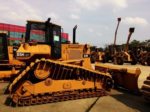 ขายรถแทคเตอร์มือสอง caterpillar รุ่น D5H LGP สนใจติดต่อ marketing@metrocat.com ขายรถแทคเตอร์มือสอง caterpillar รุ่น D5H LGP สนใจติดต่อ marketing@metrocat.com