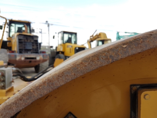 ขายรถบดอัดสั่นสะเทือนล้อเรียบ 10 ตัน BITELLI C100 นำเข้าจากประเทศอเมริกา ไม่เคยใช้งานในไทย ขายรถบดอัดสั่นสะเทือนล้อเรียบ 10 ตัน BITELLI C100 นำเข้าจากประเทศอเมริกา ไม่เคยใช้งานในไทย