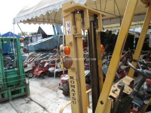 ราคาพิเศษ 64,000 บาท!! รถยกKOMATSU  FG07-2  รหัสสินค้า : 14001745 Tel.081-8283376, 087-6773704