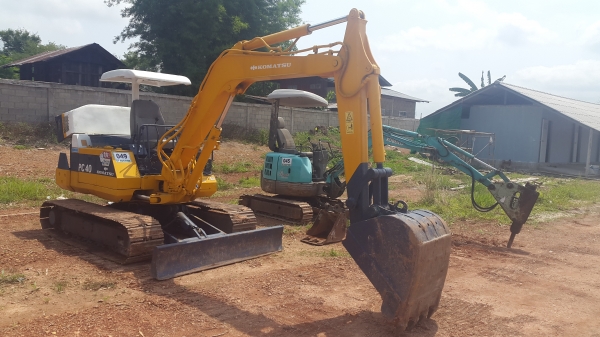 KOBE 20 , KOMATSU PC40