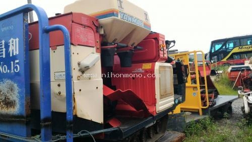 ราคาพิเศษ 59,000 บาท!! รถเกี่ยวข้าวนั่งขับ YANMAR CA8 รหัสสินค้า : 80904466 www.nihonmono.com ราคาพิเศษ 59,000 บาท!! รถเกี่ยวข้าวนั่งขับ YANMAR CA8 รหัสสินค้า : 80904466 www.nihonmono.com