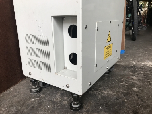 ขายหม้อแปลงไฟฟ้า Nunome Electric made in Japan เข้า 380V ออก 220V ตัวใหญ่มาก สภาพสวยมากๆ พร้อมใช้งาน ขายหม้อแปลงไฟฟ้า Nunome Electric made in Japan เข้า 380V ออก 220V ตัวใหญ่มาก สภาพสวยมากๆ พร้อมใช้งาน