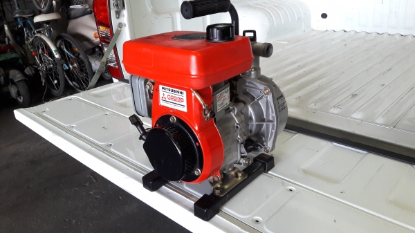 เครื่องสูบน้ำ Mitsubishi (Robin EY08) นำเข้าจากญี่ปุ่น เครื่องสูบน้ำ Mitsubishi (Robin EY08) นำเข้าจากญี่ปุ่น