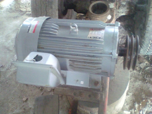 ขายมอเตอร์ ขนาด 7.5 kw  220 v