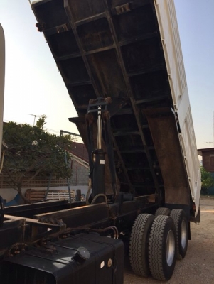 ขายสิบล้อดัมพ์ HINO เครื่อง 380 แรง ปลายปี55 ไมล์ 149xxx กระบะดัมพ์สามมิตร ทะเบียนพร้อม