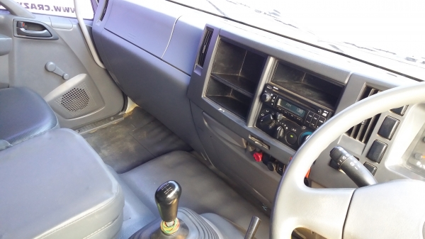 ขาย 2,700,000 ISUZU 360 ปี 57 วิ่ง 200,000 กม. แม่ลูกดั้ม(อู่ ส.สุรศักดิ์)แม่ยาว 6.40 ม.ลูก 3 คาน  ยาว 6.80 ม.กว้าง 2.55 นอกสูง 1.70 ม. รถอยู่.นครประฐม 090-772-3710 090-772-3708