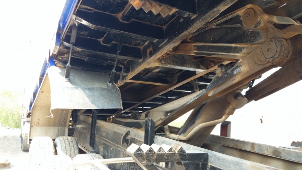 ขาย 2,700,000 ISUZU 360 ปี 57 วิ่ง 200,000 กม. แม่ลูกดั้ม(อู่ ส.สุรศักดิ์)แม่ยาว 6.40 ม.ลูก 3 คาน  ยาว 6.80 ม.กว้าง 2.55 นอกสูง 1.70 ม. รถอยู่.นครประฐม 090-772-3710 090-772-3708