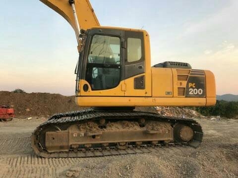 ขาย. KOMATSU.200-8