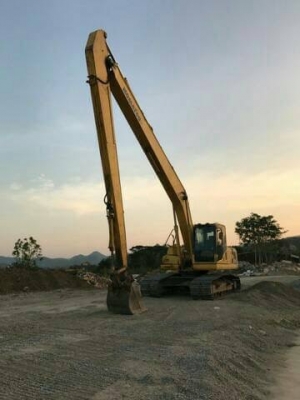 ขาย. KOMATSU.200-8