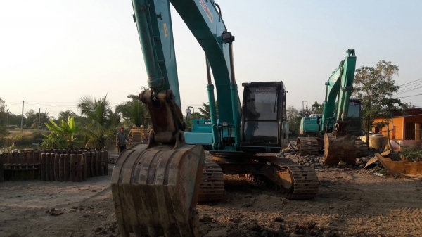 Kobelco sk200 mark3 เก่านอก เต็มทุกอย่าง