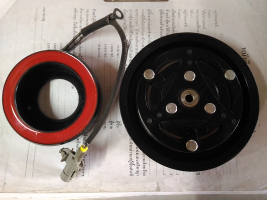 หน้าคลัชแอร์โตโยต้าวีโก้ มูเล่ ลูกปืนพร้อม