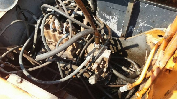 ขายEX120-2 รถทำงานไวไม่มีโหลด ไฟฟ้า แต่ตัดระบบใส่ปั้มk3v