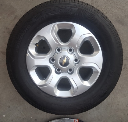 ขายล้อChevrolet 16ยาง215/70/16 ปี 2514 4 ล้อ