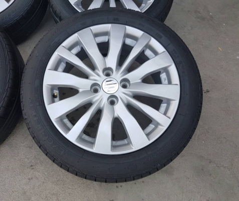 ขายล้อSuzuki Swift 16ยางปี 15 4 ล้อ