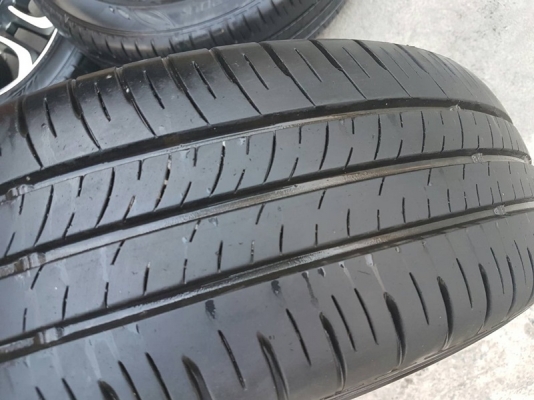 ขายล้อMazda2 Skyactiv15 ยางปี2315  4 ล้อ