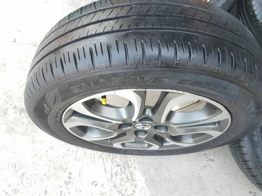 ขายล้อMazda2 Skyactiv15 ยางปี2315  4 ล้อ