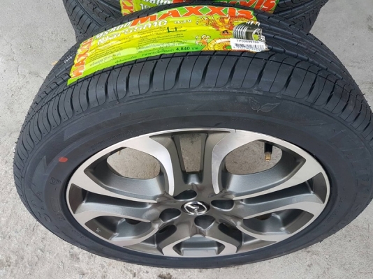 ขายล้อMazda2 Skyactiv15 ยางใหม่ปี17 4 ล้อ