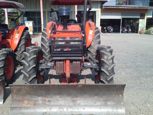 ขาย แทรกเตอร์ KUBOTA M8540