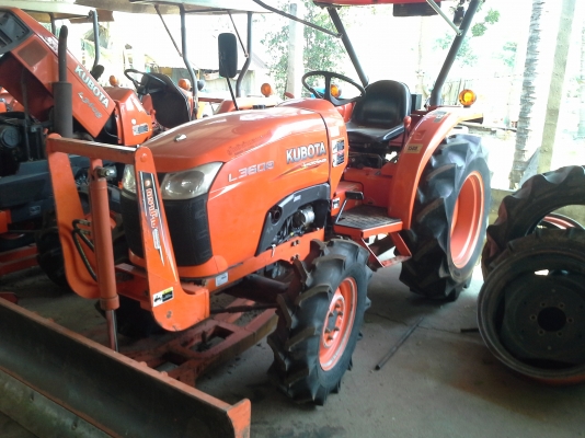 ขาย แทรกเตอร์ KUBOTA L3608 สีเดิมๆ สวยๆคับ