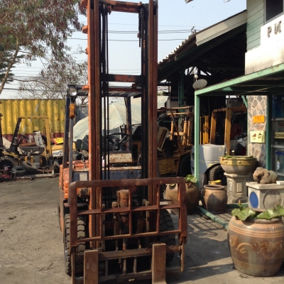 +++ ขายโฟล์คลิฟท์ TOYOTA 5FD25 ขนาด 2.5 ตัน เครื่องยนต์ดีเซล เสา 4.5 เมตร ฮิ้งค์โฟล์ค งา 1,070 มม. เกียร์ธรรมดา ยางตันครับ +++ ขายโฟล์คลิฟท์ TOYOTA 5FD25 ขนาด 2.5 ตัน เครื่องยนต์ดีเซล เสา 4.5 เมตร ฮิ้งค์โฟล์ค งา 1,070 มม. เกียร์ธรรมดา ยางตันครับ