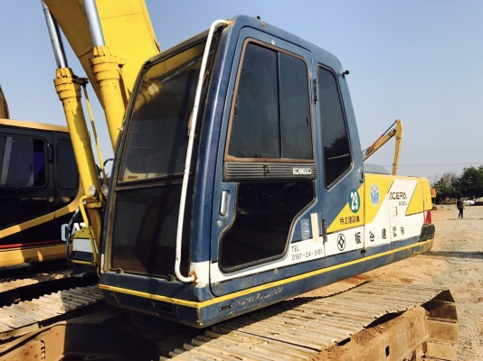 ขาย 1,450,000 KOBELCO sk 200-3 LC บูมยาว 16 ม. ไฟฟ้าครบ เครื่องดี ปั้มแรง เอวแน่น ช่วงล่างสวย เอกสารเล่มทะเบียน รถสวยพร้อมใช้ เอกสารพร้อมโอน รถอยู่ จ.สุพรรณบุรี 090-772-3710 090-772-3708