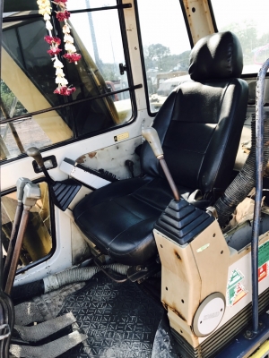 ขาย 1,450,000 KOBELCO sk 200-3 LC บูมยาว 16 ม. ไฟฟ้าครบ เครื่องดี ปั้มแรง เอวแน่น ช่วงล่างสวย เอกสารเล่มทะเบียน รถสวยพร้อมใช้ เอกสารพร้อมโอน รถอยู่ จ.สุพรรณบุรี 090-772-3710 090-772-3708