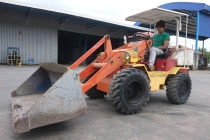 ขายรถตักล้อยาง YANMAR Y20W-2 (ขับเคลื่อน4ล้อ) ขายรถตักล้อยาง YANMAR Y20W-2 (ขับเคลื่อน4ล้อ)
