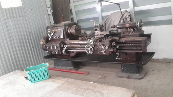 เครื่องกลึง 7 ฟุต โบราณ ญี่ปุ่น สภาพเยี่ยม นิ่มเงียบ 85000 บาท