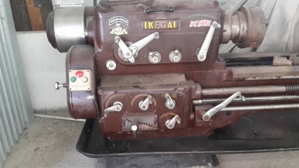 เครื่องกลึง 7 ฟุต โบราณ ญี่ปุ่น สภาพเยี่ยม นิ่มเงียบ 85000 บาท