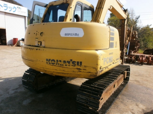 KOMATSU PC 60 -7 KOMATSU PC 60 -7