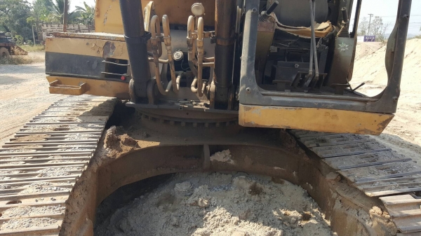 ขาย แบคโฮ CAT E200B ต้องเช็คระบบไฮดรอริค เอกสารใบซื้อขาย