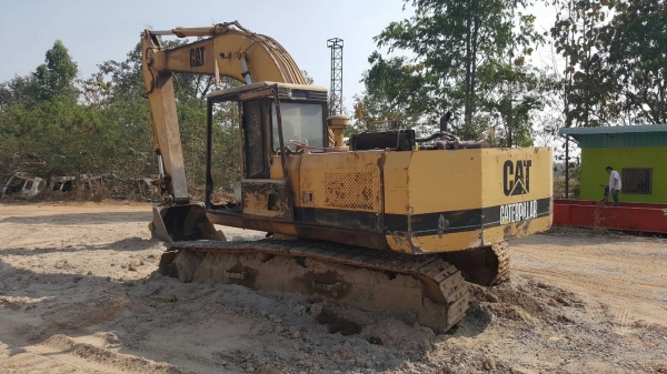 ขาย แบคโฮ CAT E200B ต้องเช็คระบบไฮดรอริค เอกสารใบซื้อขาย