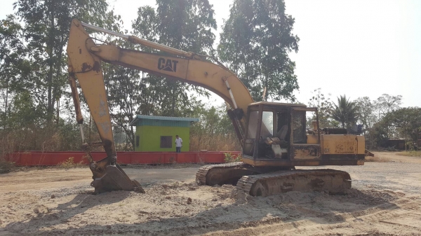 ขาย แบคโฮ CAT E200B ต้องเช็คระบบไฮดรอริค เอกสารใบซื้อขาย