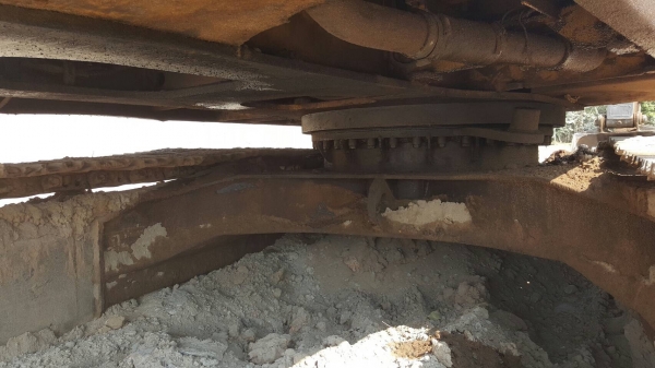 ขาย แบคโฮ CAT E200B ต้องเช็คระบบไฮดรอริค เอกสารใบซื้อขาย