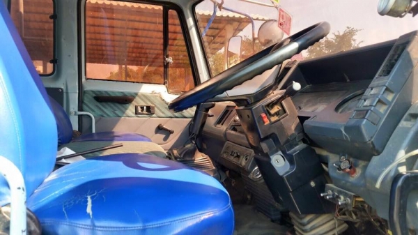 ขายรถพ่วง Isuzu rocky เครื่อง 240 แรง turbo  ปี 37 ช่วงล่างเดกก้า ลูก 3 เพลาแท้ปี 56 ทะเบียนพร้อม