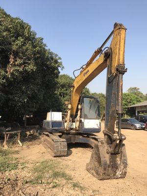 ขาย 325000 KOMATSU tc 120-3 เครื่องดี ปั้มดี เอวแน่น ช่วงล่างพอใช้  รถอยู่ นครปฐม 090-772-3710 090-772-3708