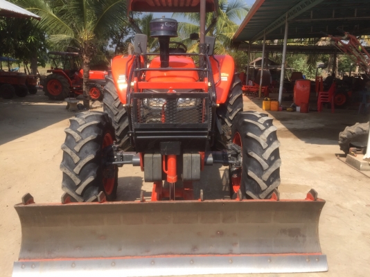 ขาย แทรกเตอร์ KUBOTA M108  นางฟ้า 925000 ราคา ต่อ/รอง ได้
