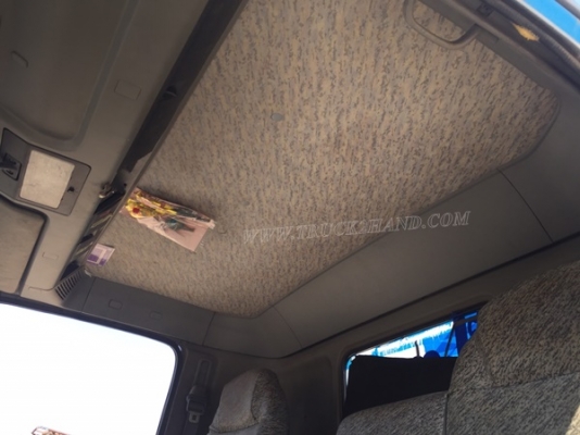 HINO KM779 6 ล้อ หัว-แซซซี ขนาด 117 แรงม้า ปีจดทะเบียน 2533