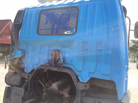 HINO KM779 6 ล้อ หัว-แซซซี ขนาด 117 แรงม้า ปีจดทะเบียน 2533