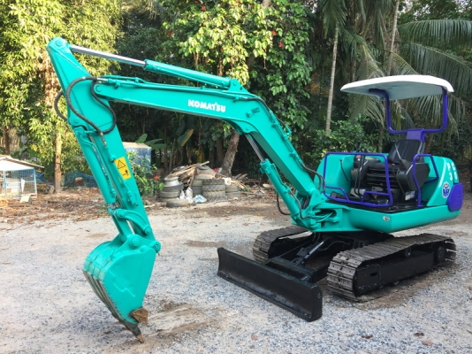 ขายรถขุดเล็ก แบคโครเล็กkomatsu pc30-7สภาพดีพร้อมทำงาน