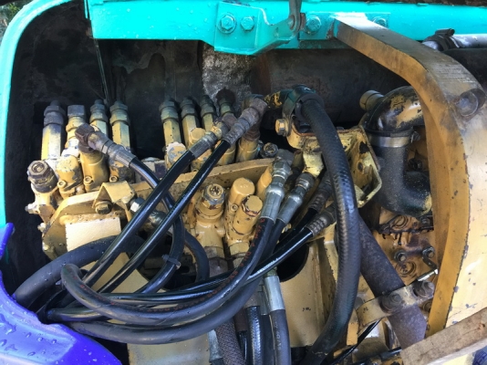 ขายรถขุดเล็ก แบคโครเล็กkomatsu pc30-7สภาพดีพร้อมทำงาน