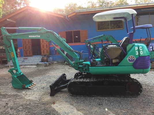 ขายรถขุดเล็ก แบคโครเล็กkomatsu pc30-7สภาพดีพร้อมทำงาน