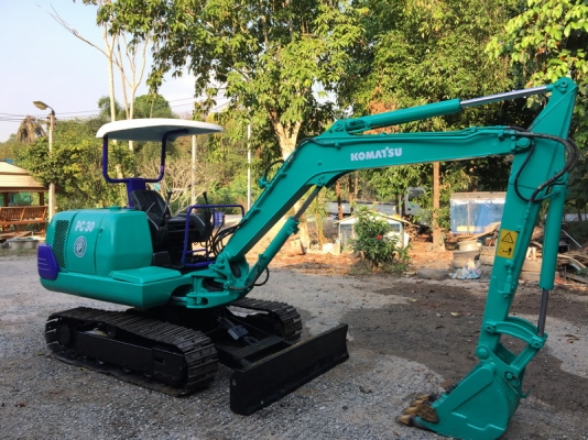 ขายรถขุดเล็ก แบคโครเล็กkomatsu pc30-7สภาพดีพร้อมทำงาน