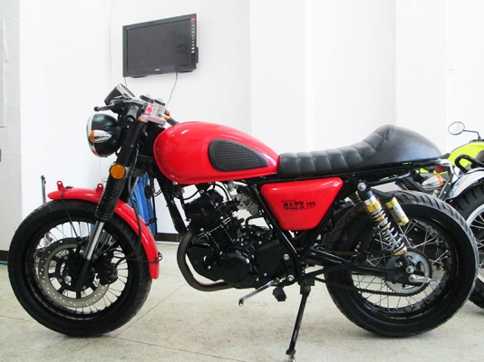 (โอนฟรี) ขาย Stallions Centaur Cafe ไมล์แท้ 3588 กม แต่งสวย เครื่องแน่ๆ สีแดง ราคา 35900 บาท (โอนฟรี) ขาย Stallions Centaur Cafe ไมล์แท้ 3588 กม แต่งสวย เครื่องแน่ๆ สีแดง ราคา 35900 บาท