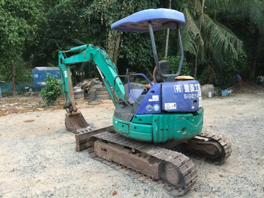 ขายรถขุดเล็ก แบคโครเล็กkomatsu pc30mr-1สภาพดีพร้อมทำงาน
