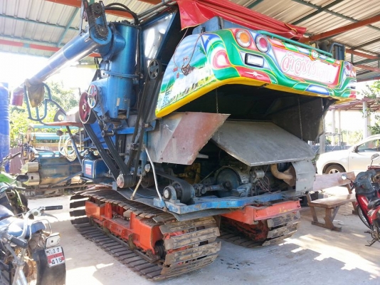 ขายรถเกี่ยวข้าว จ้าวช้างไวไฟ เครื่อง225แรง ตัวเดิน12 ปั้มไดกิ้น22 ราคา1,250,000 สนใจโทร 090-8588220 093-3258446 www.narong2truck.com www.truck.in.th/498 เพจ Facebook ณรงค์ ซื้อขายรถมือสอง กลุ่ม Facebook ณรงค์ ซื้อขายรถมือสอง